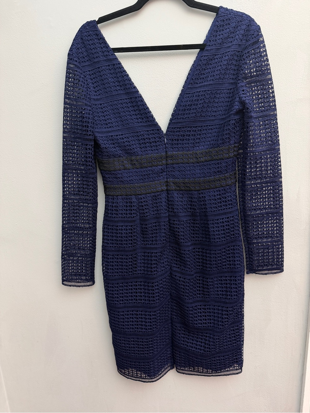 *New* Diane von Furstenberg Viera Lace Dress, Size 4 - Picture 4 of 6